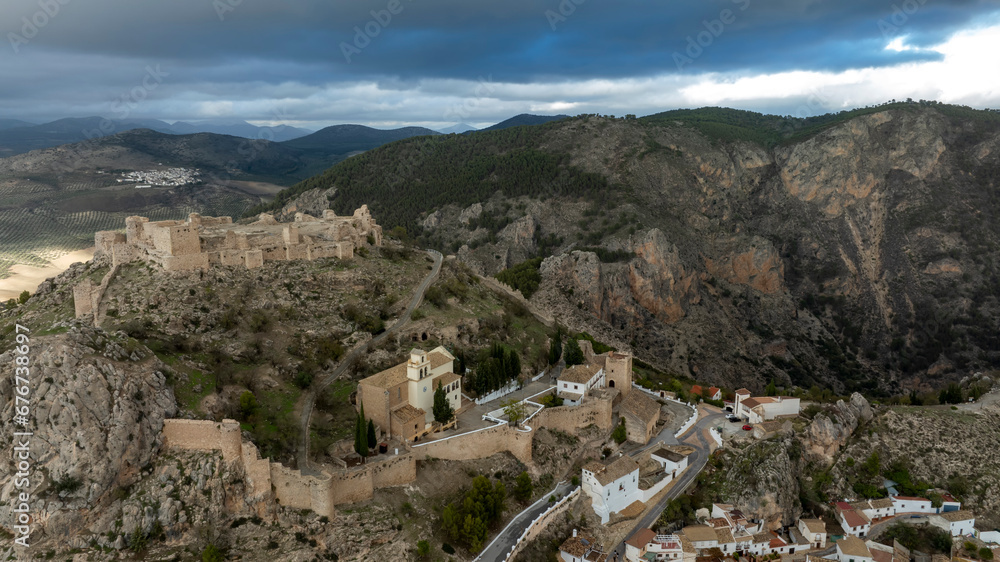 Vista aérea del municipio de Moclín en la provincia de Granada, Andalucía