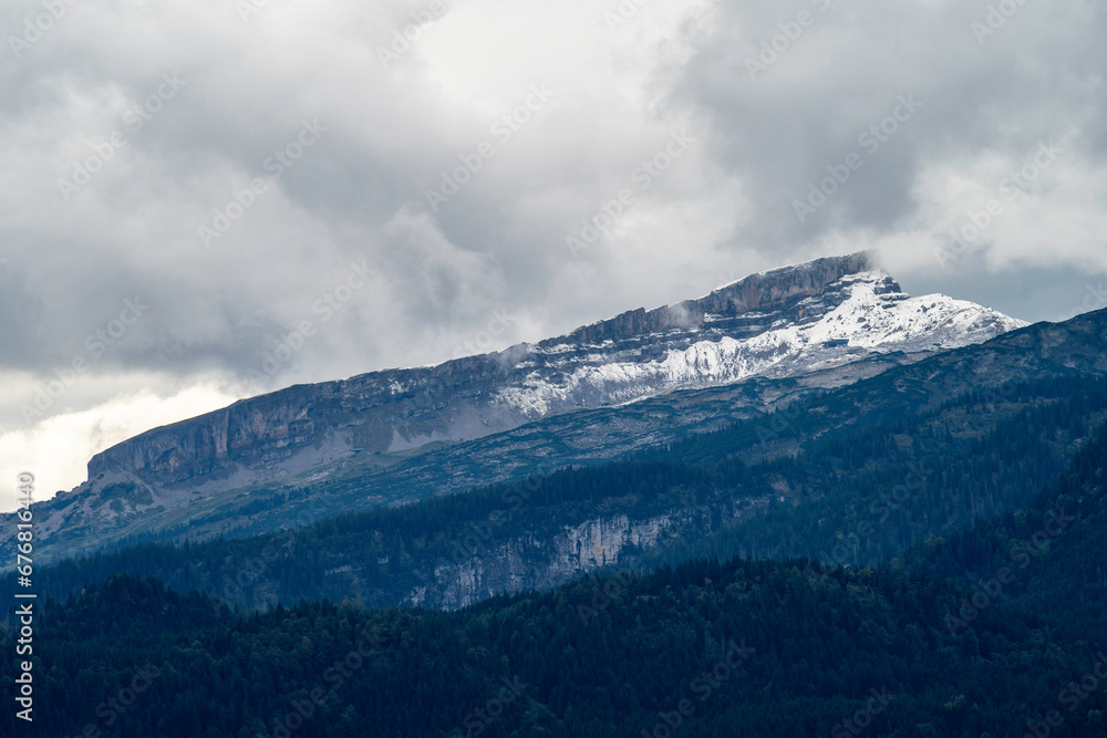Erster Neuschnee auf dem Hohen Ifen Erster Neuschnee auf dem Hohen Ifen