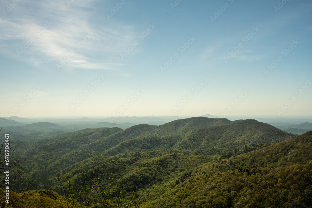 Obraz premium Preachers Rock On A Clear Day Along The Appalachian Trail In Georgia