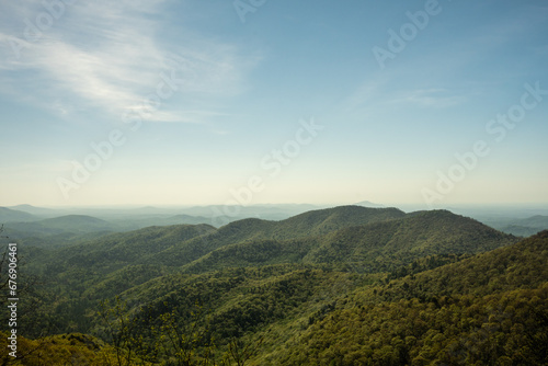 Foto Preachers Rock On A Clear Day Along The Appalachian Trail In Georgia