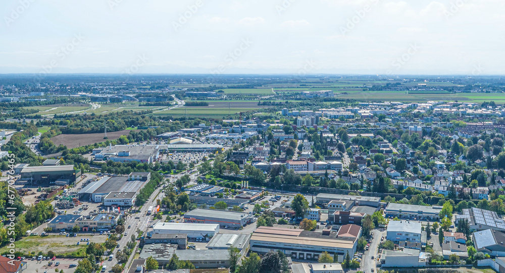 Augsburg in Bayerisch-Schwaben aus der Luft, Blick über die Eichleitnerstraße nach Süden zur B 17