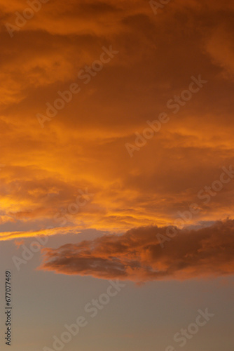 Cielo, nubes, atardecer