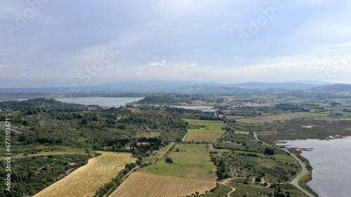 survol du parc naturel régional de la Narbonnaise	 photo