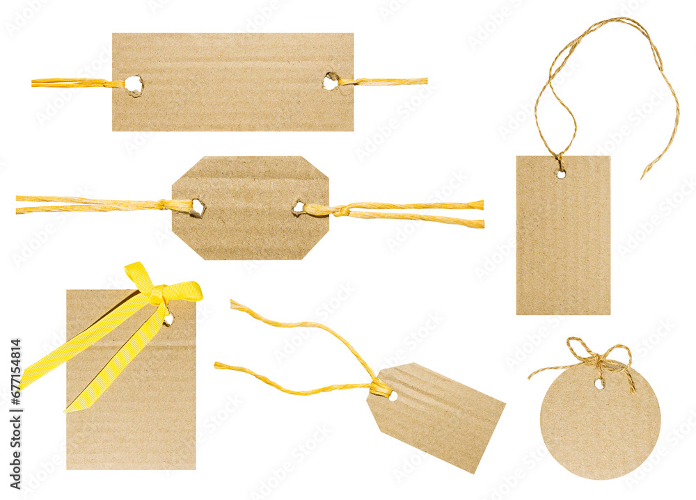Set/set of brown tags with cord or thread made of natural craft paper
