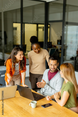 Young multiethnic startup t...
