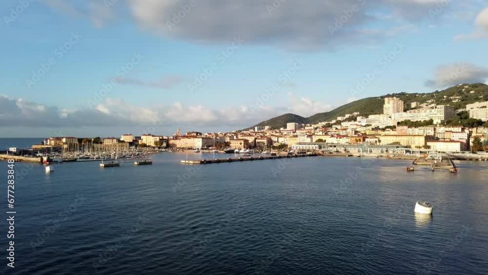 entrée du port d'Ajaccio en Corse entrée du port d'Ajaccio en Corse