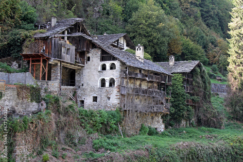 antichi edifici rustici a Fontainemore; Val d'Aosta photo