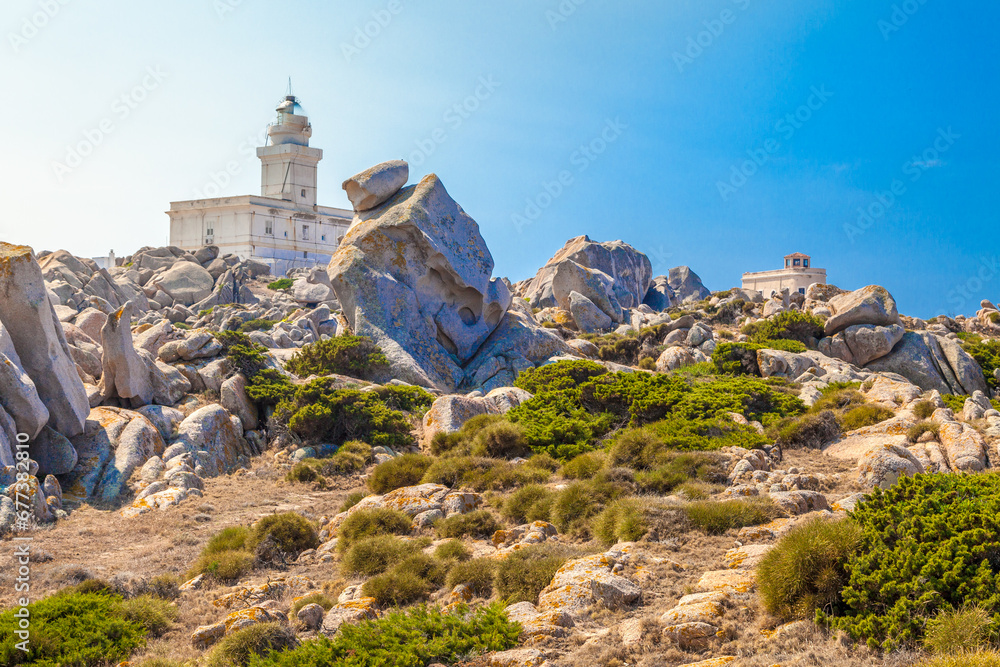 Lighthouse in the granite landscape at Capo Testa, Santa Teresa Gallura, Gallura area, Sardinia, Italy, Europe