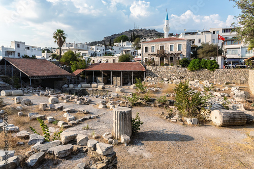 Obraz na plátně The ruins of the Mausoleum at Halicarnassus (Tomb of Mausolus) in Bodrum, Turkey