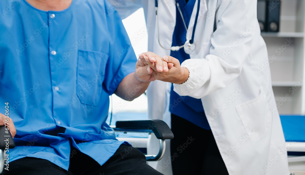 octor consulting with patient Back problems Physical therapy concept. octor consulting with patient Back problems Physical therapy concept.