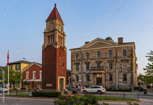 Tableau sur toile Clock Tower in Niagara on the Lake