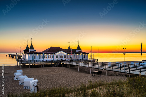 Fototapeta Naklejka Na Ścianę i Meble -  Sunrise on the pier in Ahlbeck on the Baltic Sea