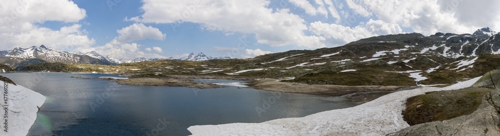 Fototapeta premium Murmeltierpark Grimselpass - Highest point Grimselpass - Switzerland