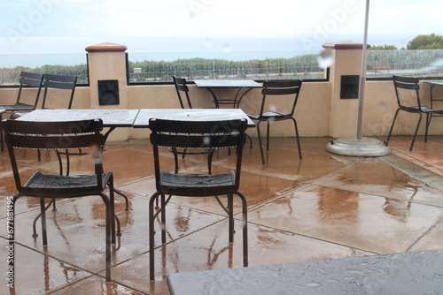 table and chairs on the terrace © Jeongmin