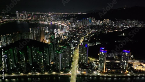 Wallpaper Mural 광안리 야경 드론 Torontodigital.ca