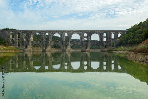 Maglova Aqueduct built by Mimar Sinan in Istanbul. Long exposure techniques on aqueduct columns. Reflections of the historical Aqueducts in Istanbul.
Istanbul Türkiye.