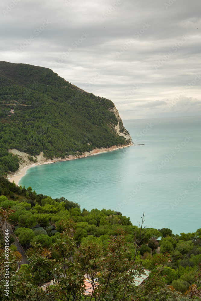 Sirolo is a picturesque town situated along the Adriatic coast in the Marche region of Italy. Known for its stunning beaches, clear blue waters, and charming historic center.