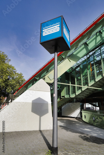 Wuppertal, Schwebebahn photo