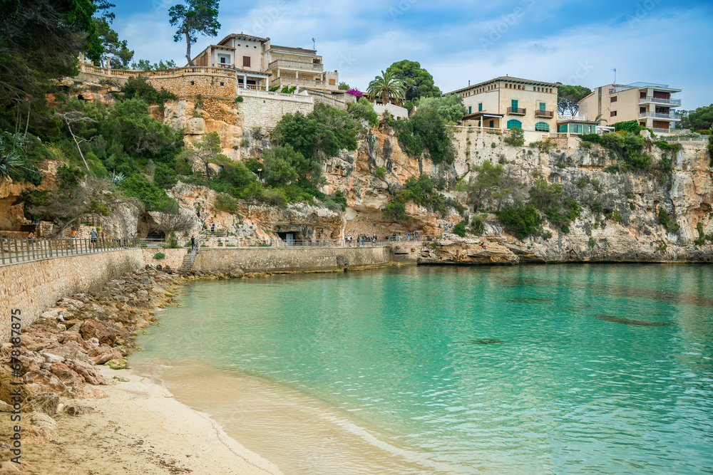 Tranquility and relaxation in the Porto Cristo sandy beach in Mallorca