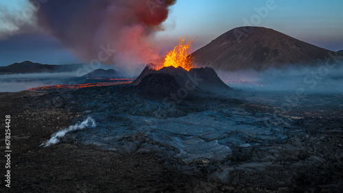 Litli-Hrútur volcanic eruption photo