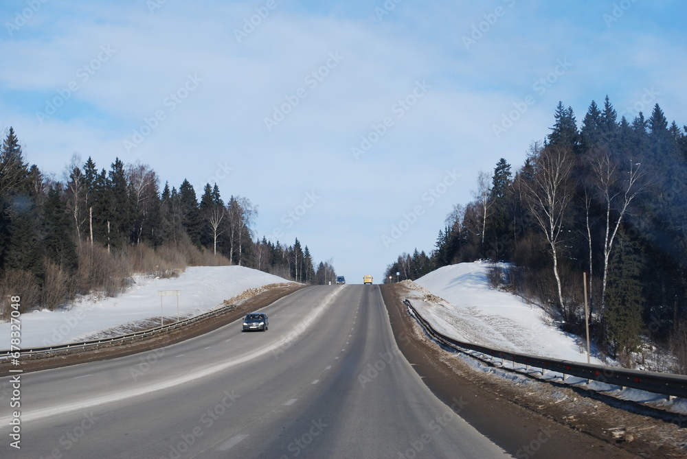 Obraz premium Winter frozen road. Beautiful and danger. Outside is 20 degreese below 0.
