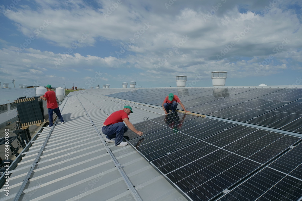 Solar panel array on on a warehouse roof
