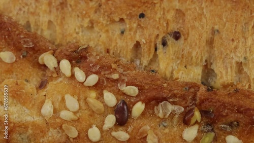 Wallpaper Mural gros plan sur une baguette de pain aux céréales Torontodigital.ca