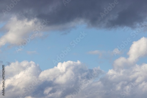 Image of dark clouds in the sky