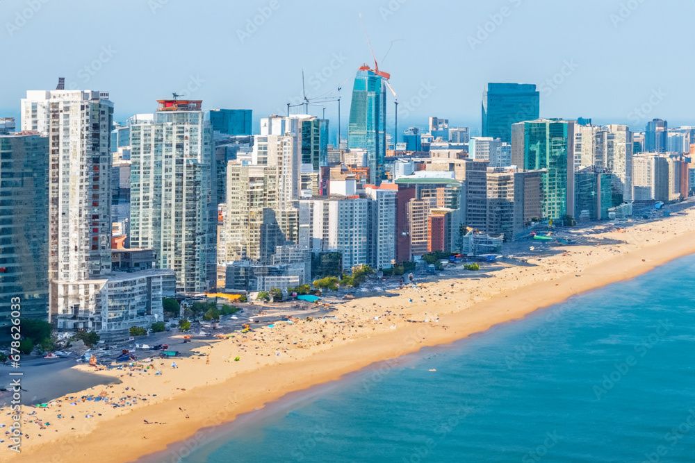 Naklejka premium city beach. big city with high-rise buildings, beach on the seashore, view from above. summer vacation concept