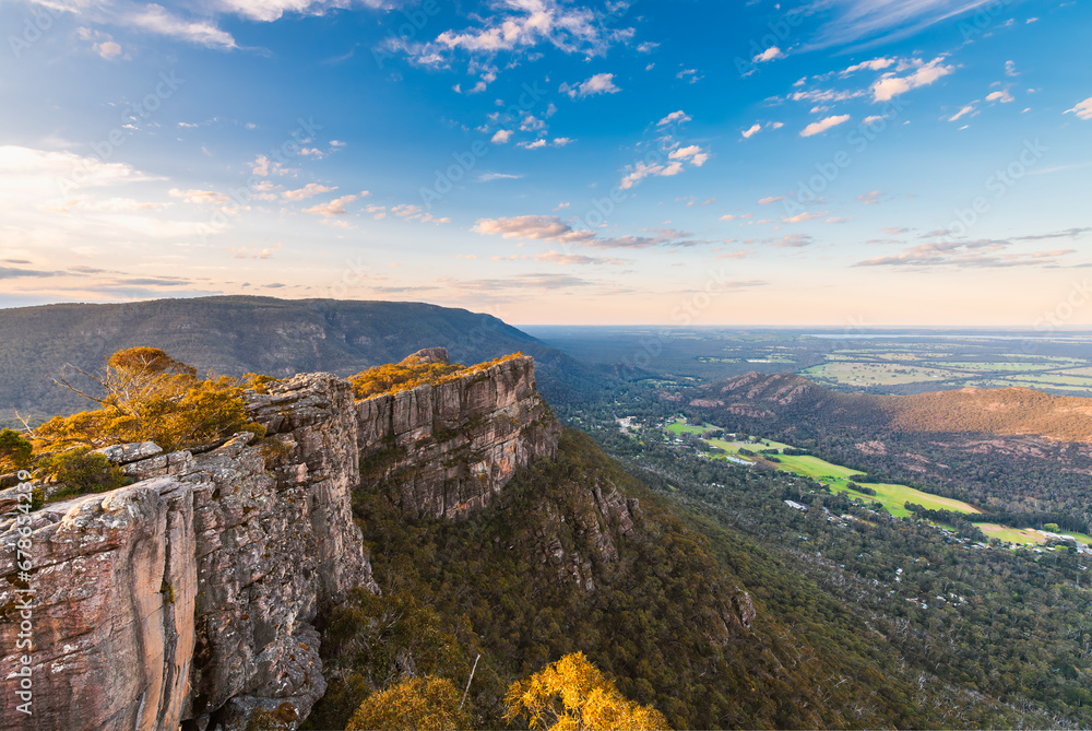 Grampians mountains viewed from Pinnacle lookout at at sunset - obrazy, fototapety, plakaty 