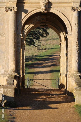 Vertical shot of the Palladian Bridge on a sunny day, the United Kingdom photo