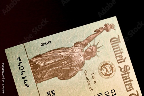 Statue of liberty on US treasury document
 photo