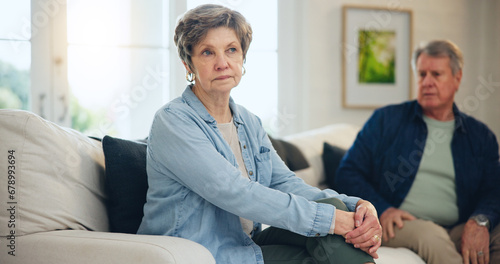 Φωτογραφία Senior, couple or angry with conflict and fight on sofa in living room of home with anger and silence