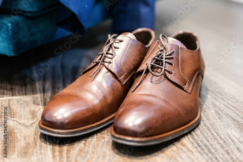 Braune Schuhe, Leder, Eleganz, 