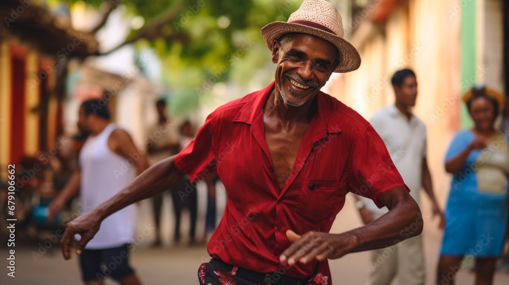 Cuban old man feeling the rhythm of the music in a Cuban street - obrazy, fototapety, plakaty 