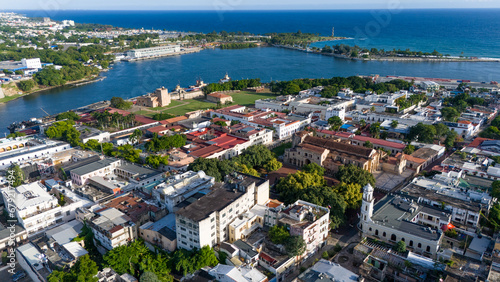 Rio Ozama, Zona Colonial, Santo Domingo, República Dominicana. photo