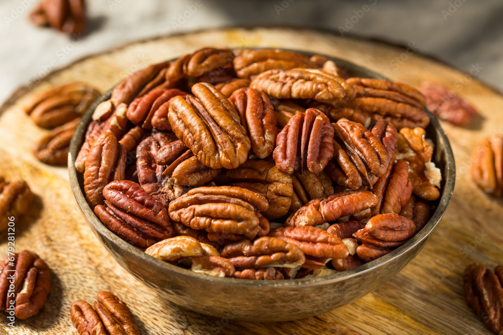 Raw Organic Dry Pecan Nuts Raw Organic Dry Pecan Nuts
