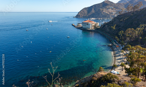 Photos View of the bay and beach of the town of Avalon on Catalina Island, California
