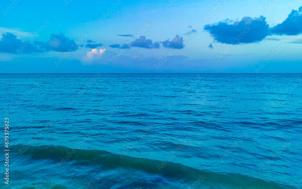 Obraz premium Tropical mexican beach clear turquoise water Playa del Carmen Mexico.