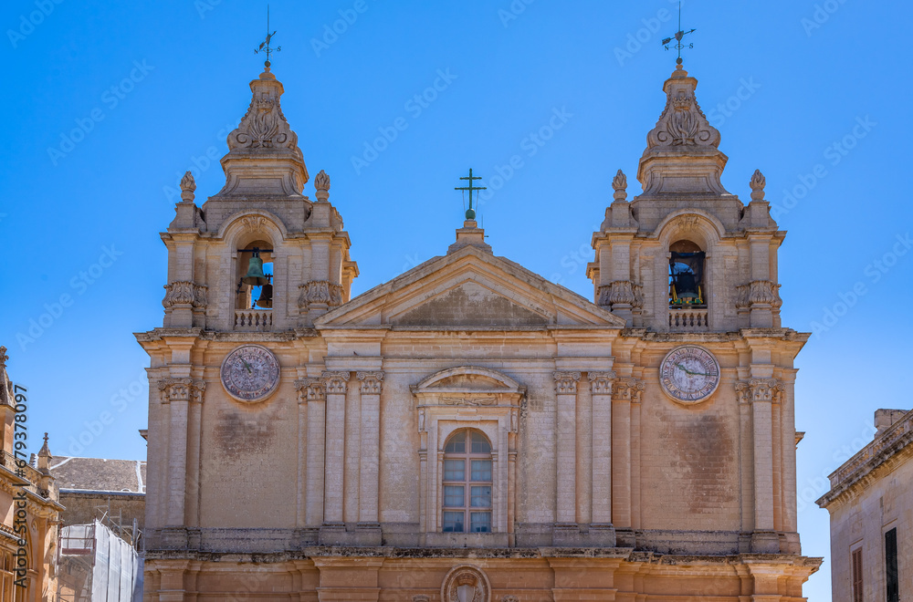 Detailed exposure of Mdina architecture. Mdina is one of Europe's finest examples of an ancient walled city and extraordinary in its mix of medieval and baroque architecture.