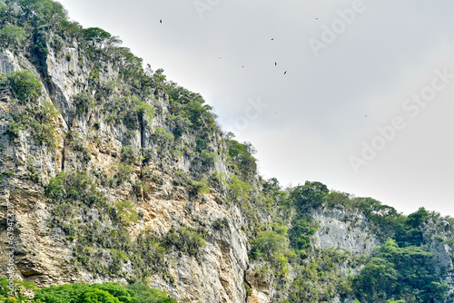 Cañón del Sumidero, Chiapas, Parque Nacional, RíoGrijalva, Pueblo Mágico, Chiapa de Corzo, Naturaleza, Aventura, México, ViajarFull, montañas photo