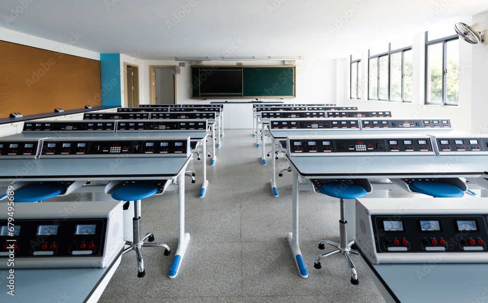 Obraz premium The electrical laboratory of the school