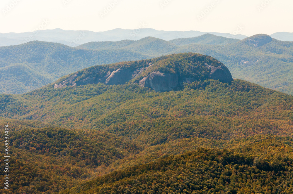 Naklejka premium Blue Ridge Parkway, Famous Road linking Shenandoah National Park to Great Smoky Mountains National Park