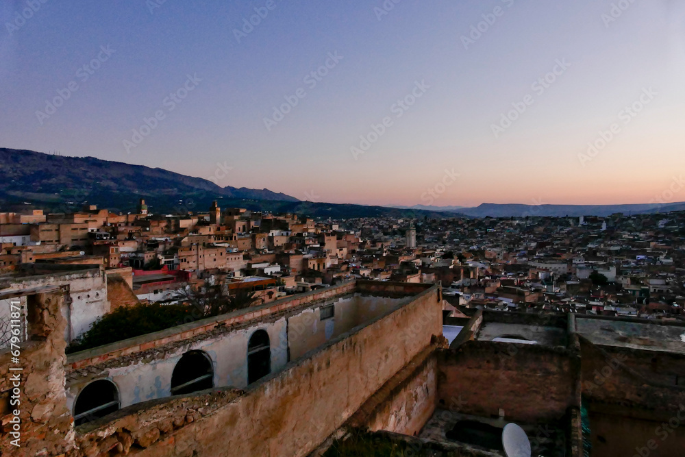 Fototapeta premium Fes, panorama della città al tramonto