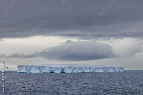 Iceberg 6533
