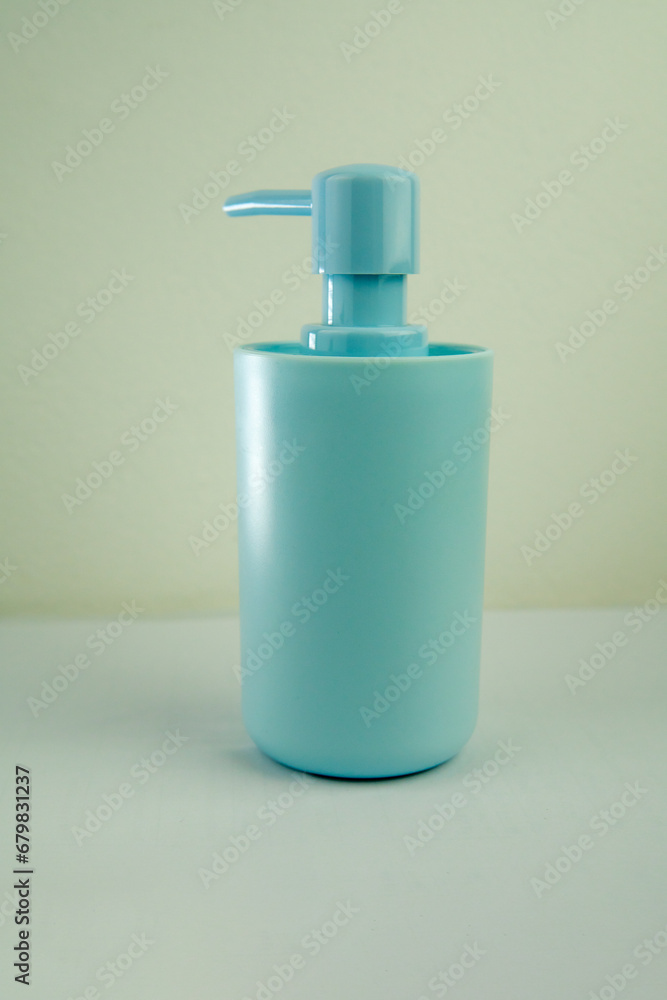 plastic liquid soap dish, light blue plastic liquid soap dish, light blue