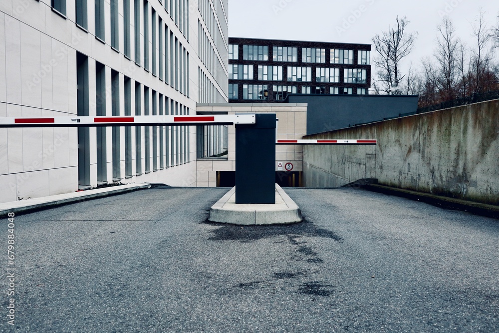 Fototapeta premium Schlagbaum, Tiefgarage