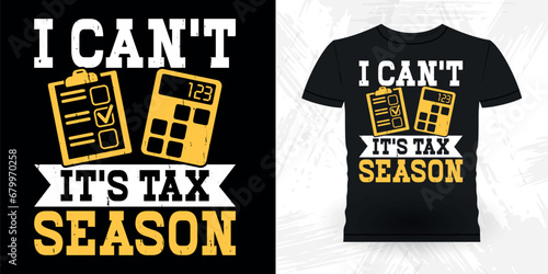 Funny Retired Accounting Auditor Retro Vintage Accountant T-shirt Design
