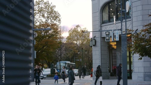 Wallpaper Mural 秋の札幌　 Torontodigital.ca