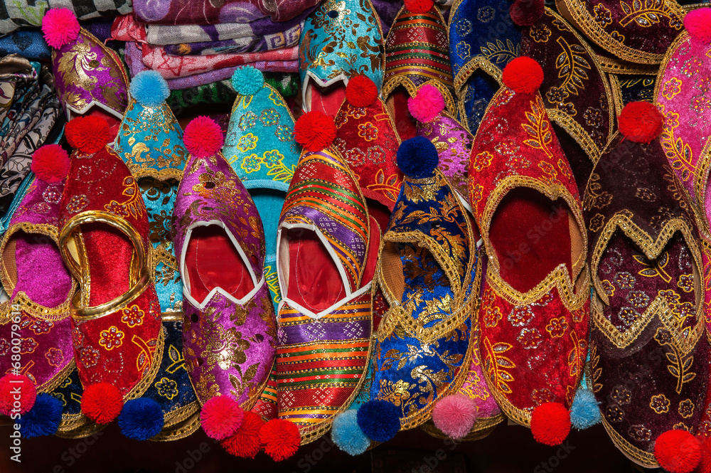 Oriental slipper shop, Egyptian bazaar, Istanbul, Turkey